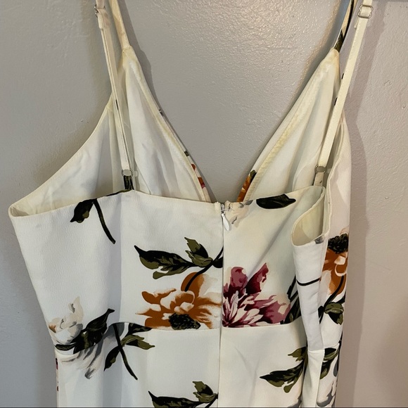 Hello Molly White Floral High to Low Summer Dress - Picture 5 of 5